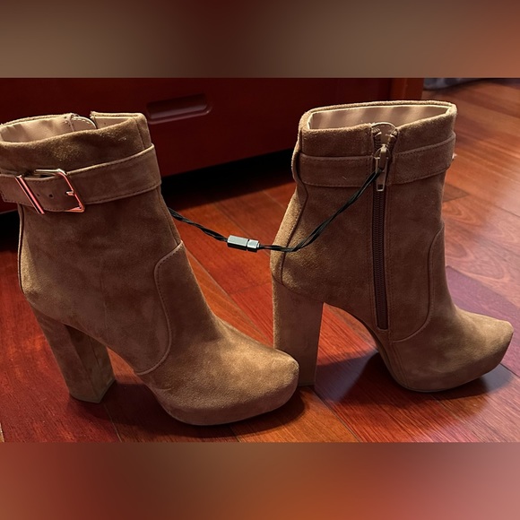 Express Genuine Suede Platform Buckle Boots - Picture 3 of 5